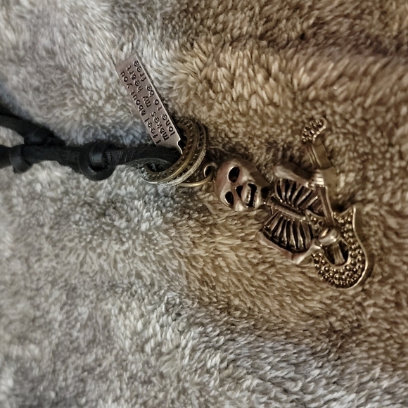 ❤5 for 35❤Mens Necklace - Picture 4 of 8